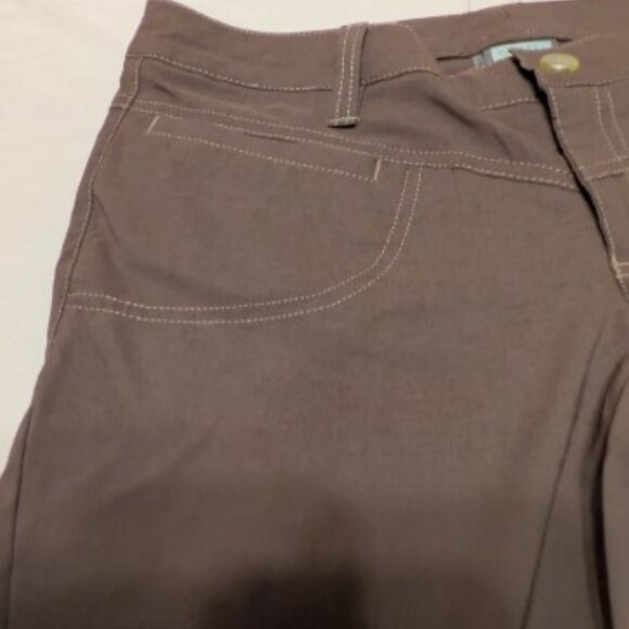Athletha Adventure Pants Womens 30 x 32 Brown Multiple Pockets Boot Cut - EUC - Picture 7 of 16